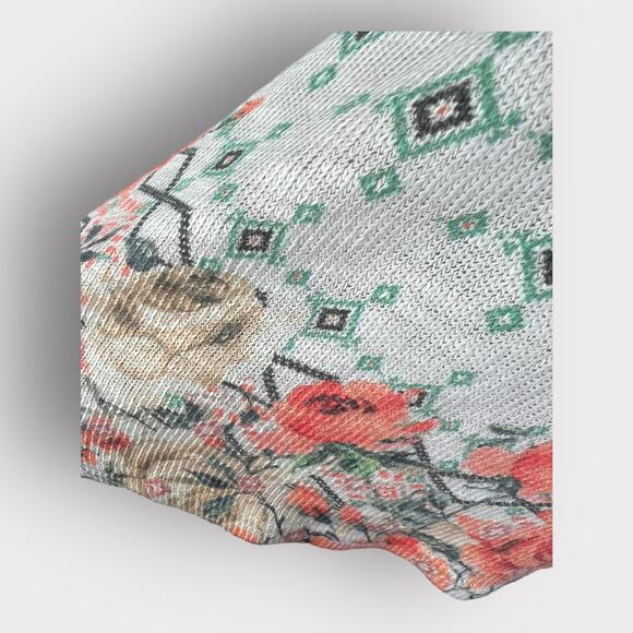 Gaze | Rose Print Knit Tank Top | Small - Picture 4 of 6